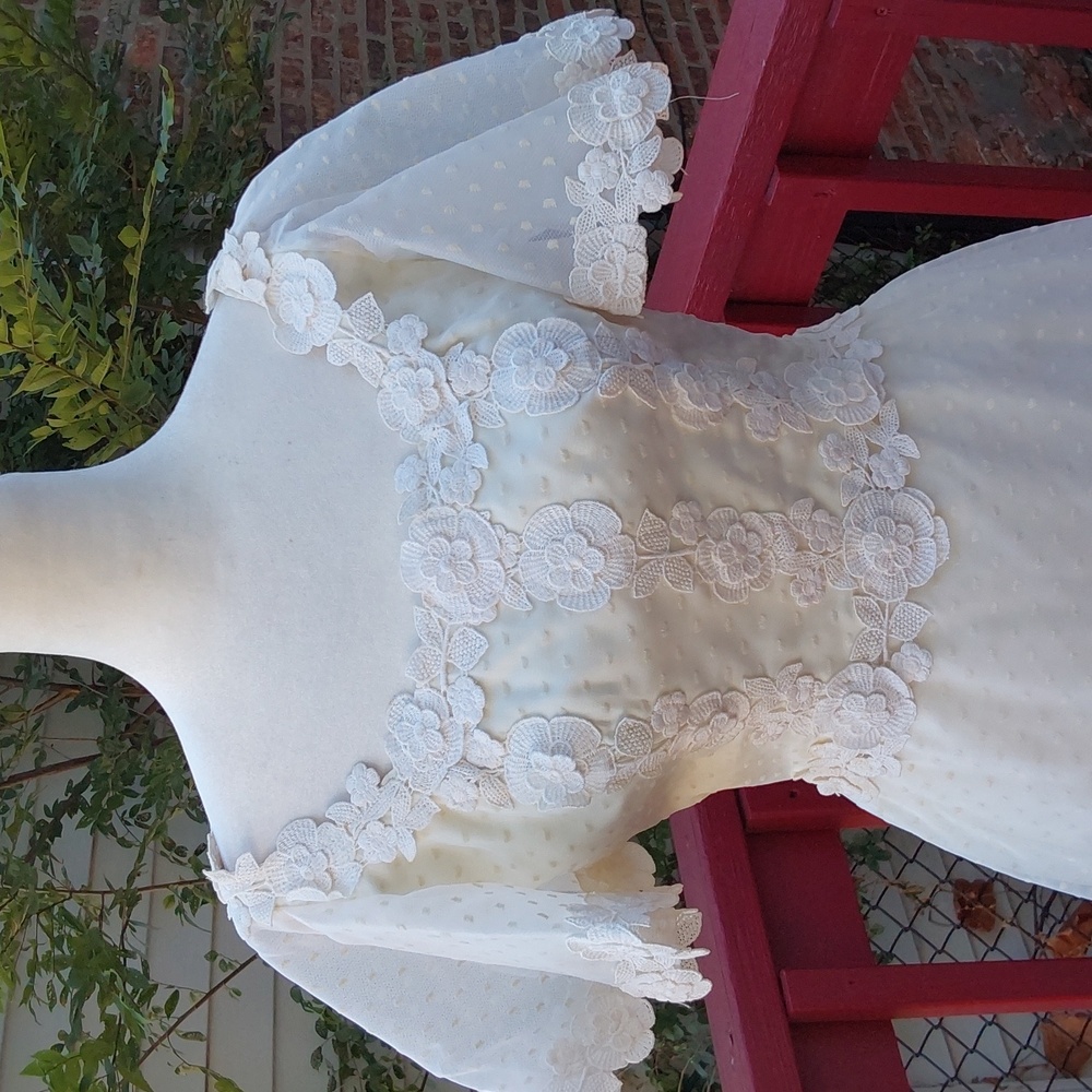 Vintage Floral Lace Wedding  Dress